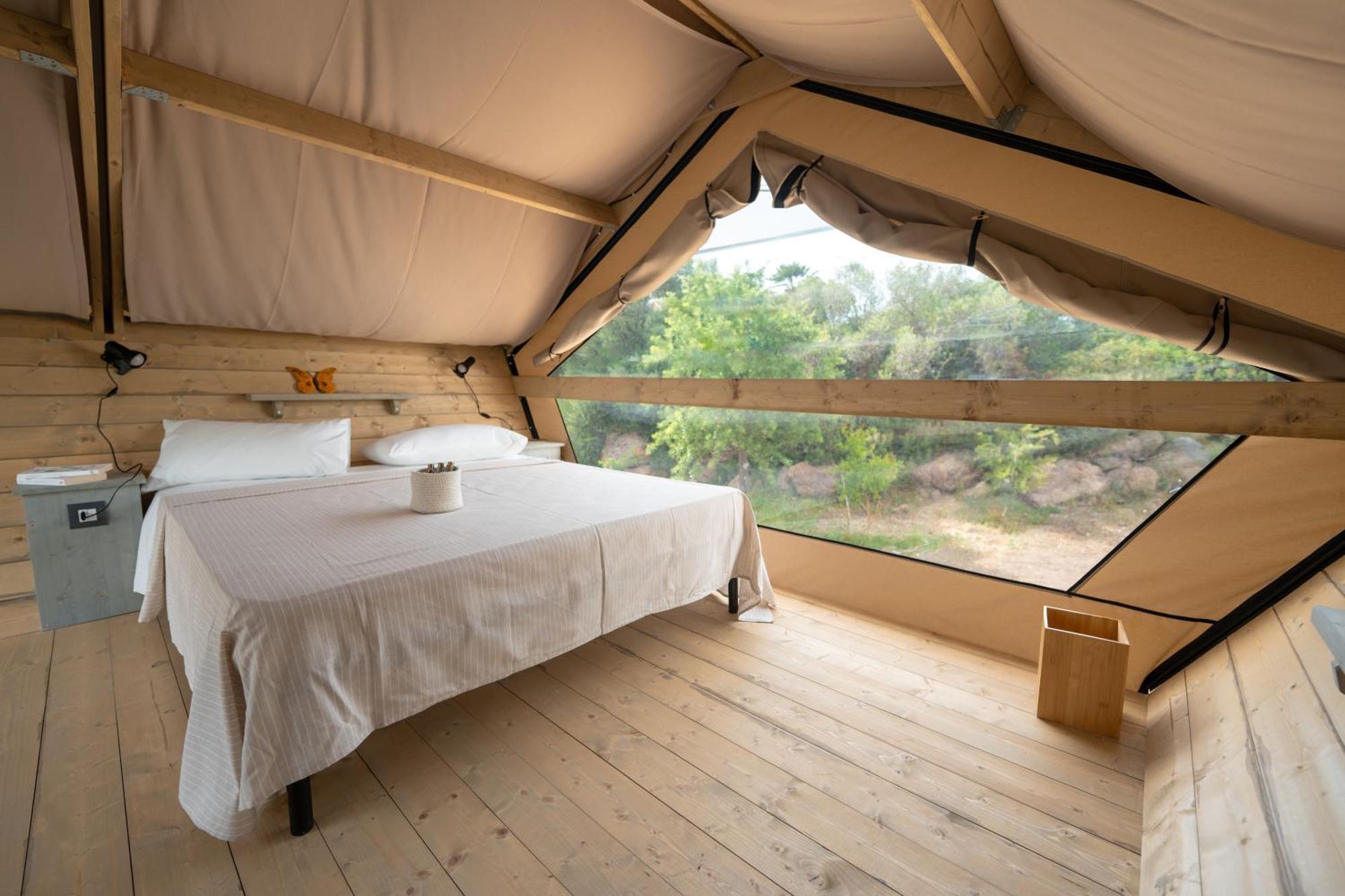 Agriglamping Butterfly House Sardegna Hotel Olmedo Exterior foto